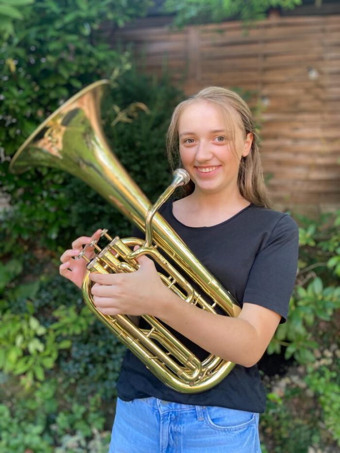 Inga Bergemann wird neues Mitglied der Brass Band BlechKLANG