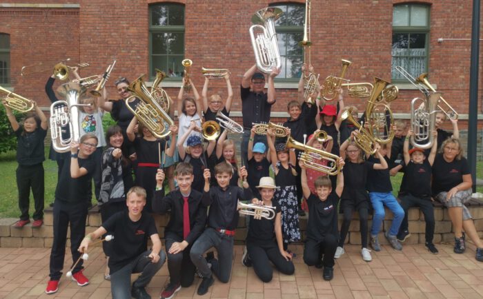 Schüler_innen der Orchesterschule KLANGwelt