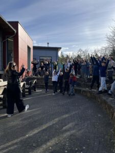 Warm-Up beim Stern-Wochenende der Orchesterschule KLANGwelt 2026